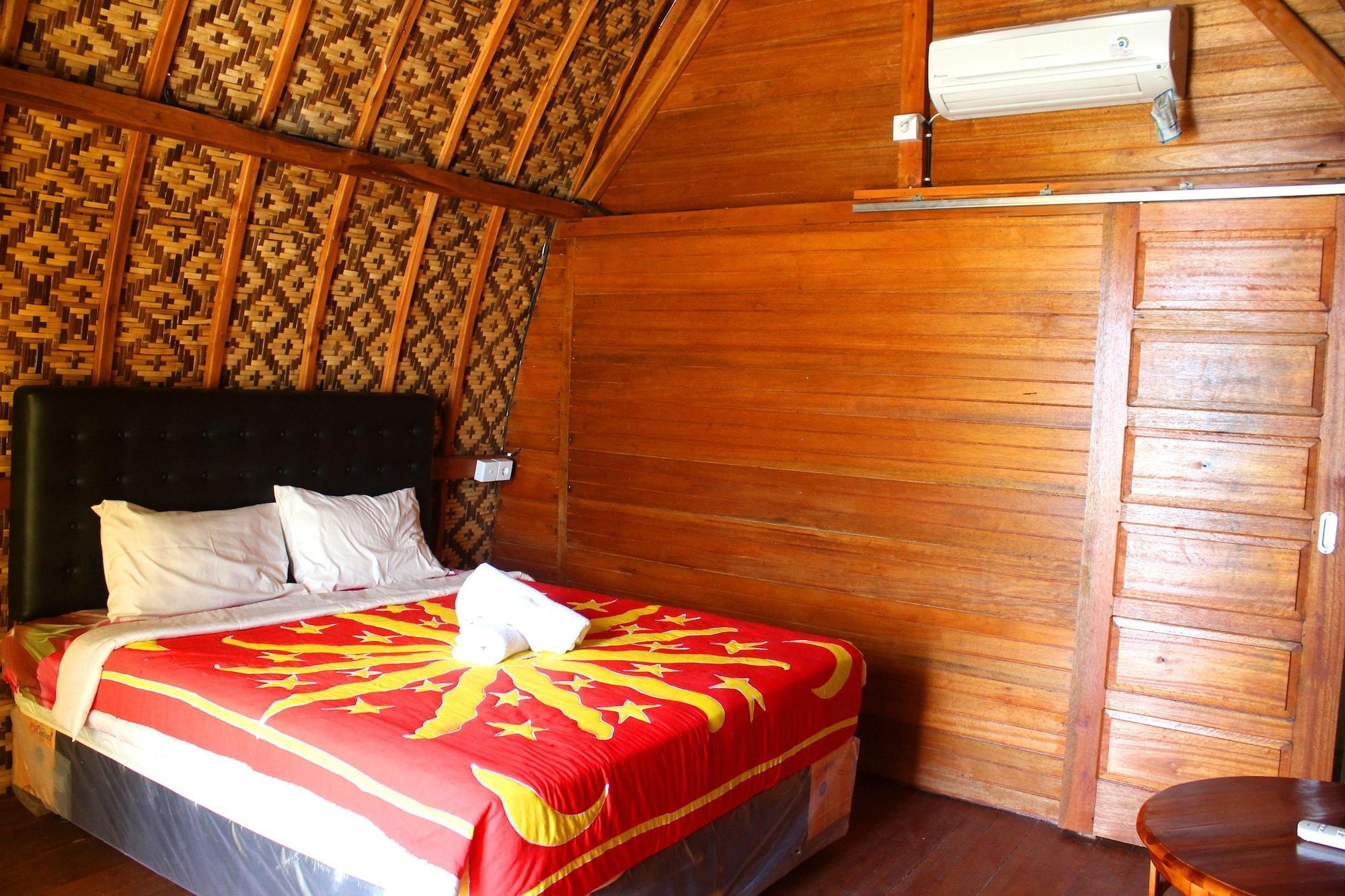 Road Beach Homestay Ped Kültér fotó