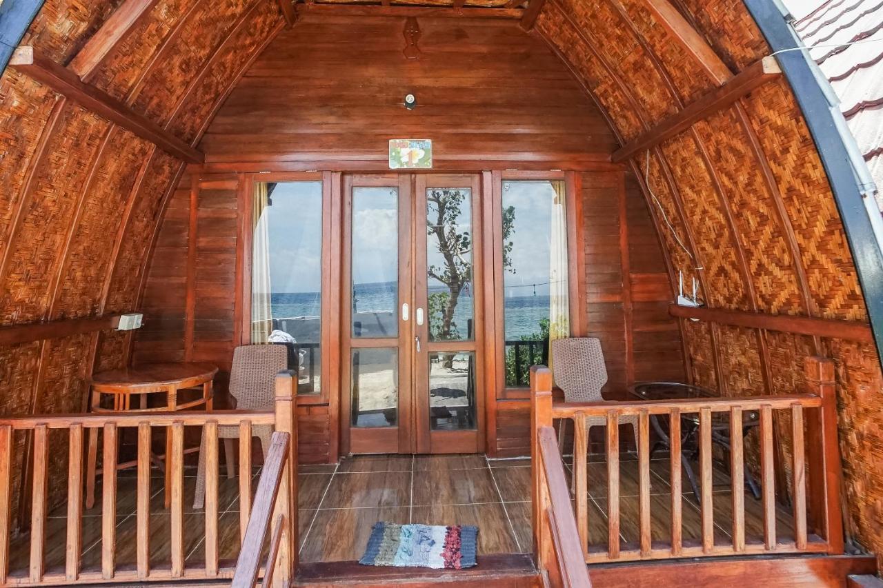 Road Beach Homestay Ped Kültér fotó