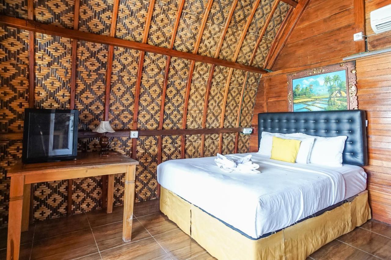 Road Beach Homestay Ped Kültér fotó