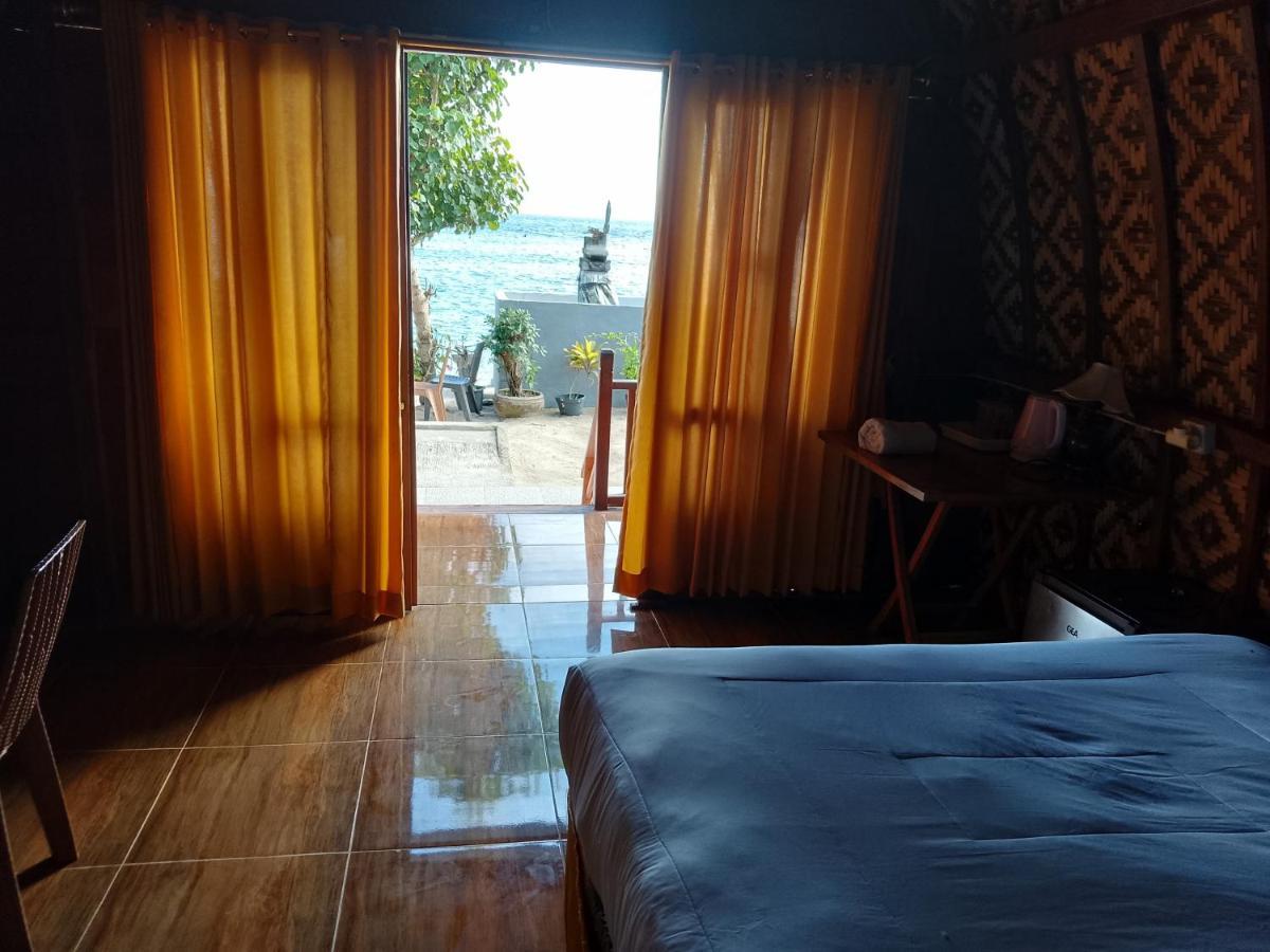 Road Beach Homestay Ped Kültér fotó